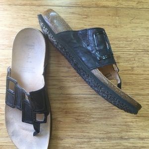 Think Julia Designer Sandals Sz 39, US 8